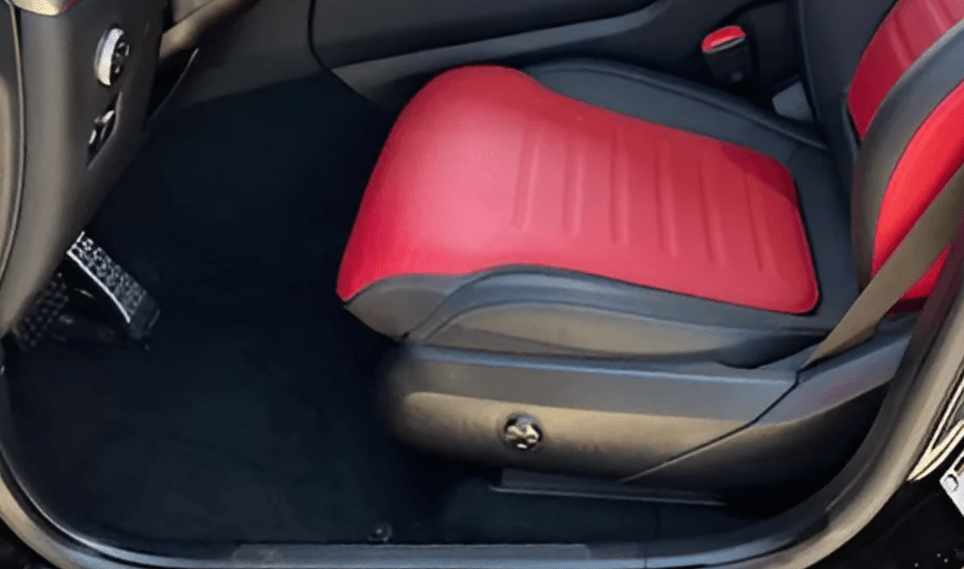 INTERIOR CAR DETAILING